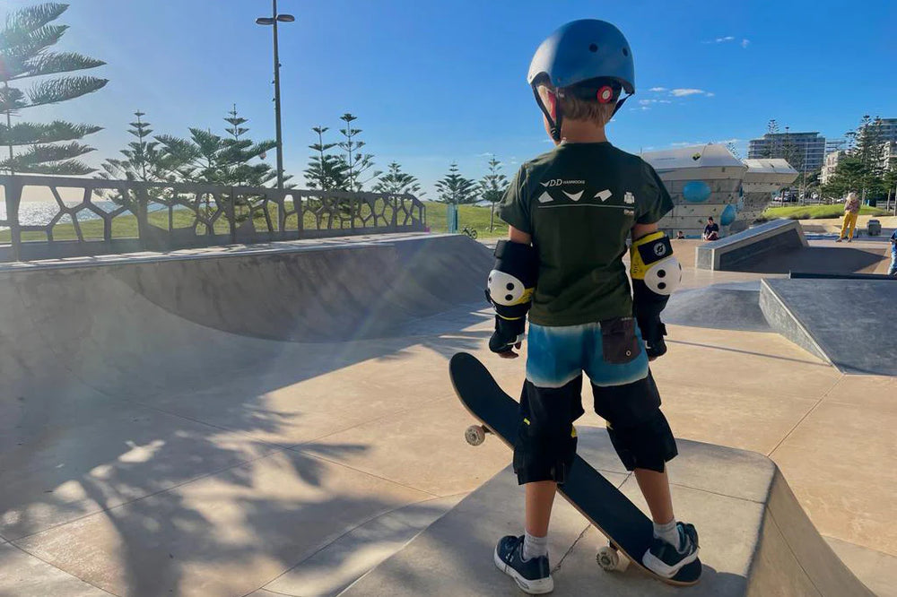 DD Hammocks Junior Icon T-Shirt - Dark Olive Green