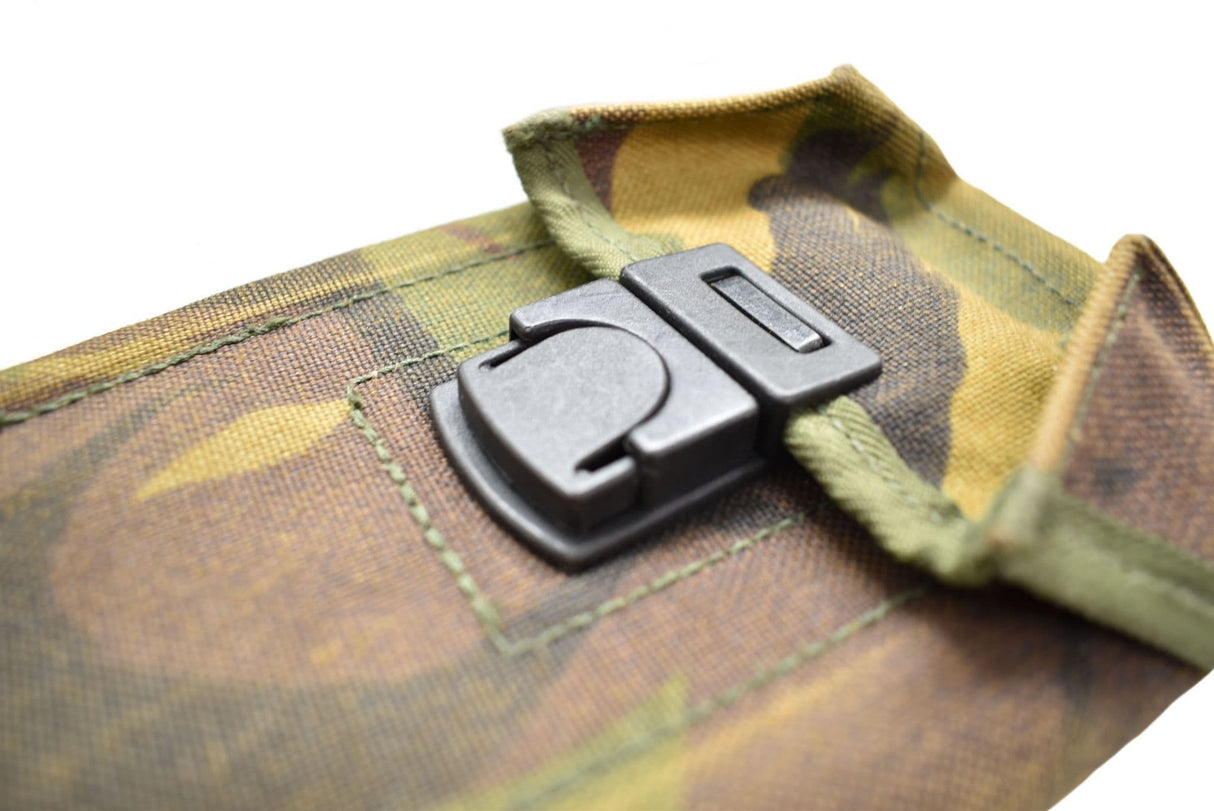 Dutch Military DPM M93 Rifle Ammo Pouch With Alice Clips