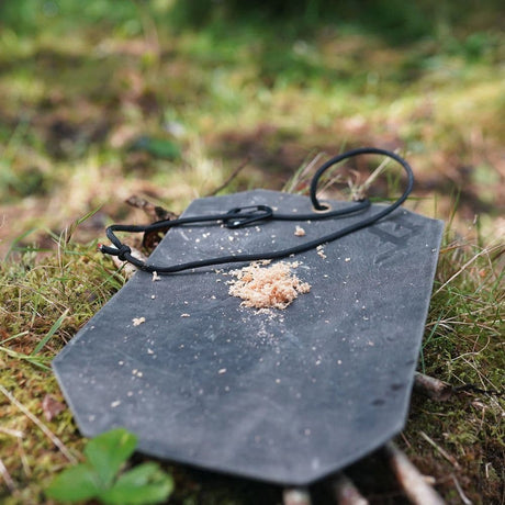 Forest Fundamentals Artisan Fire Mats 2mm Thick Waxed Leather Tinder Mats - Green